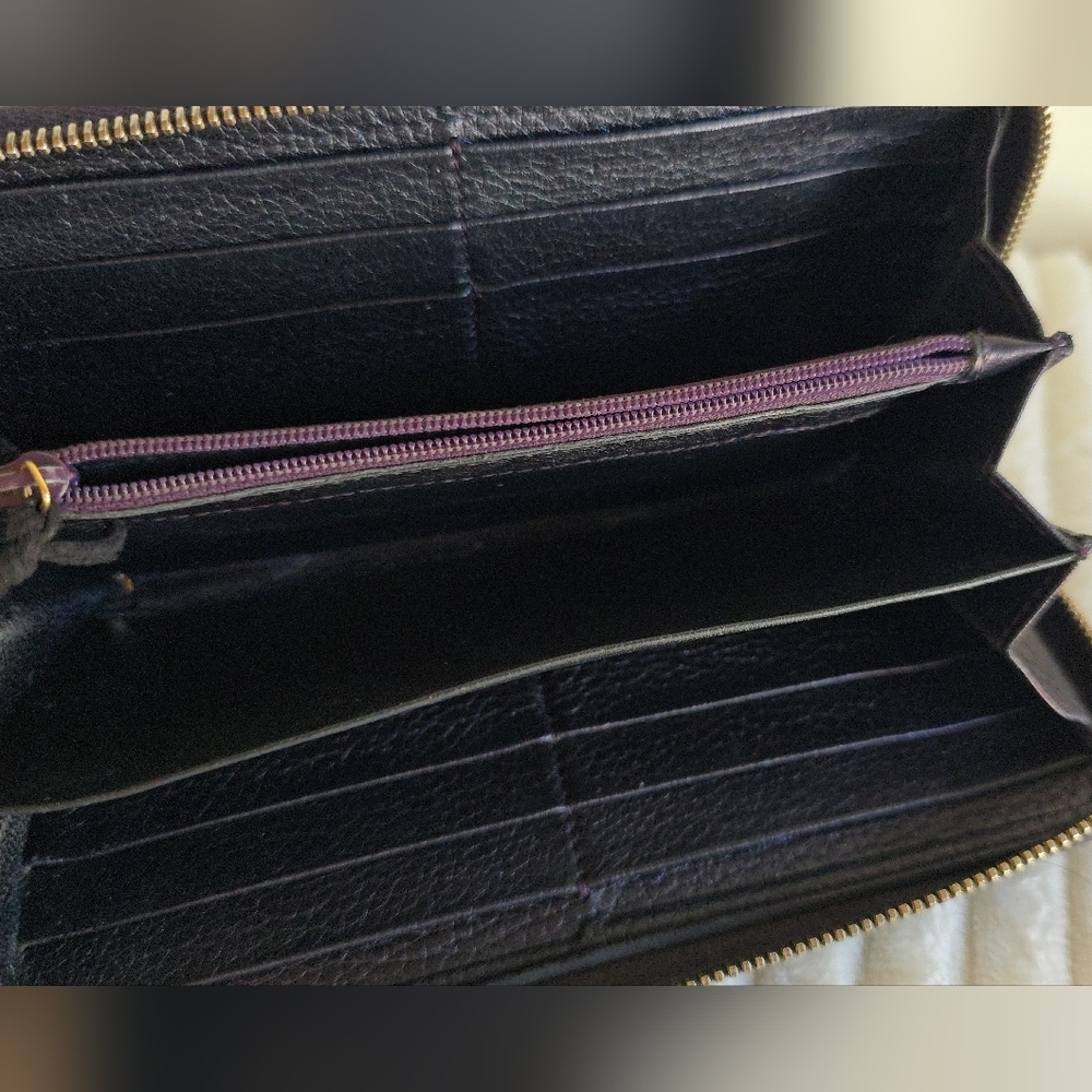 GUCCI Bamboo Tassel Leather Zip Round Wallet Blue Metallic - Picture 9 of 15